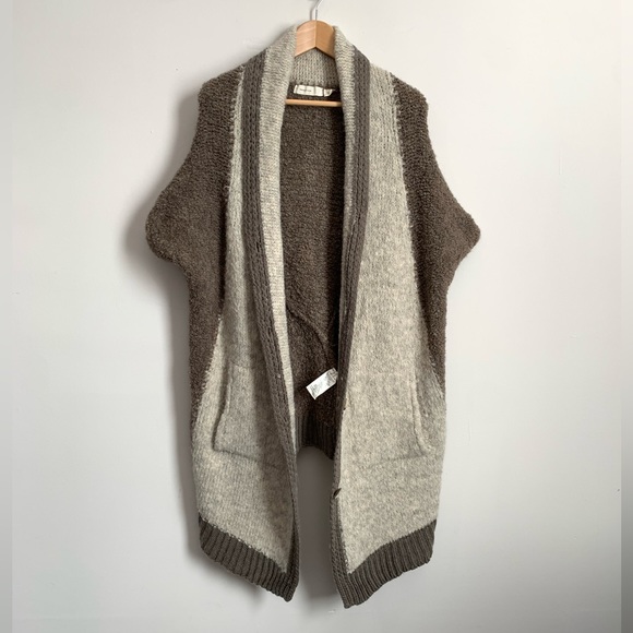 Anthropologie Sleeping on Snow Women’s Cocoon Cardigan Brown and Cream One Size - Picture 2 of 14
